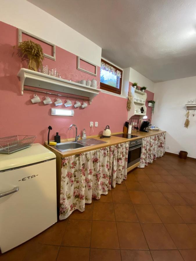 Chalupa Na Louce Salmov Mikulášovice Esterno foto